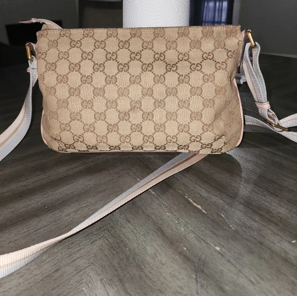 Gucci Beige Crossbody Bag - Picture 2 of 14